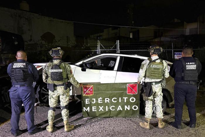 SSP asegura dos armas largas, vehículos y más de 400 cargadores en Quiroga