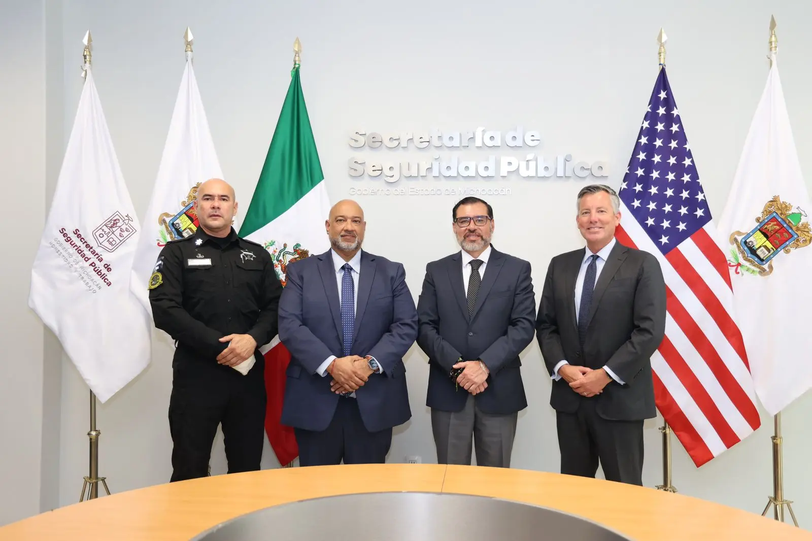 SSP y autoridades de EUA se reúnen para mejorar trabajo antiexplosivos en Michoacán