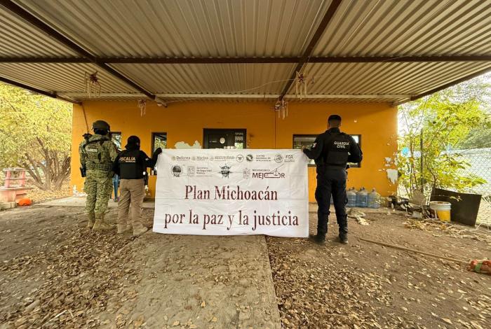 SSP y FGE aseguran 19 inmuebles de “El Botox” en Apatzingán