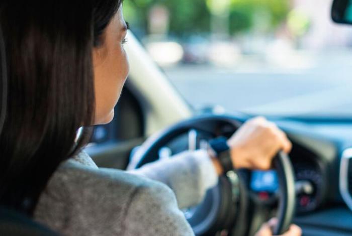 Sufren violencia o acoso de usuarios 70 % de las conductoras de plataformas digitales en México