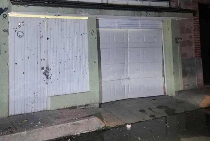 Sujetos armados rafaguean la fachada de un domicilio en Huandacareo
