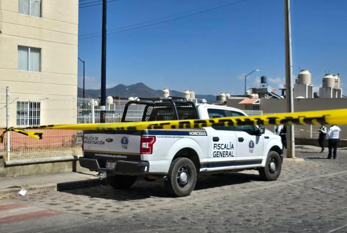 Sujetos matan a dos hombres en Arko San Pedro de Morelia; hay dos heridos colaterales