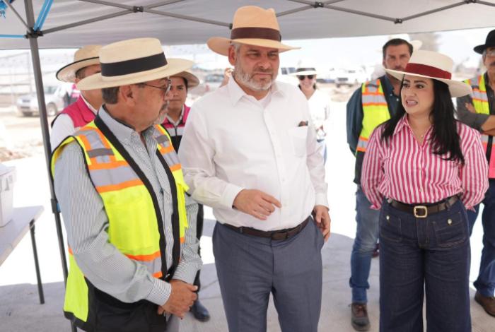 Supervisa Bedolla ampliación de av. Amalia Solórzano; registra avance del 65%