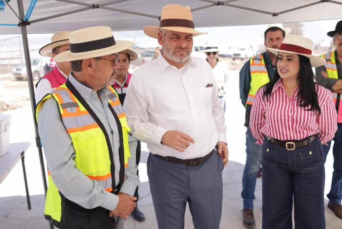 Supervisa Bedolla ampliación de av. Amalia Solórzano; registra avance del 65%