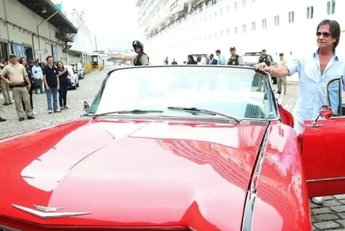 ¡Susto en Brasil! Roberto Carlos ileso tras accidente con su Cadillac en Brasil