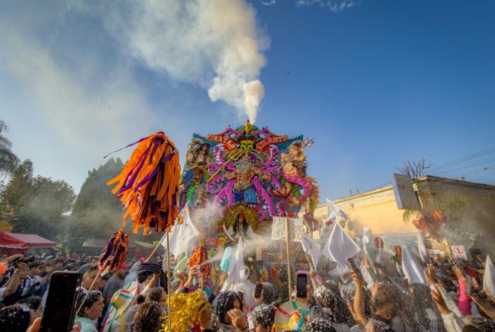 Tarímbaro celebra a lo grande el Carnaval con toritos de petate monumentales