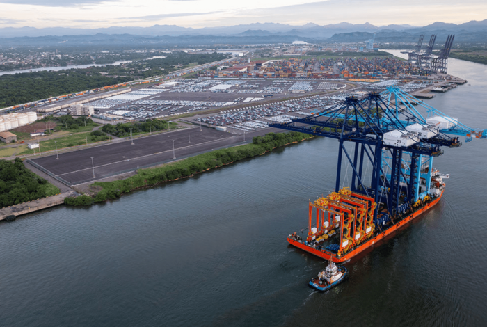 Tecnología de punta llega al Puerto Lázaro Cárdenas con grúa 100% eléctrica