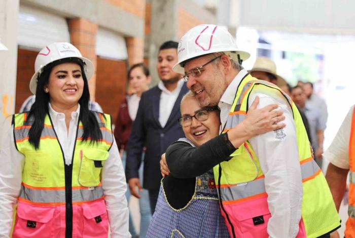 Teleférico conectará a miles con el nuevo Mercado Poniente de Uruapan: Bedolla