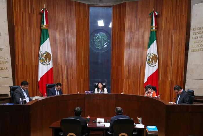TEPJF anula triunfos por paridad; mujeres asumen cargos