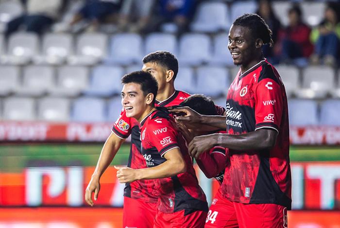 Tijuana vence al líder Pachuca y le estropea el paso perfecto