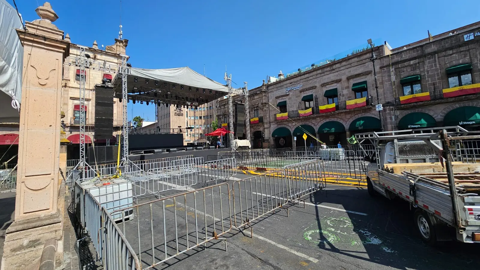Todo listo para el concierto de La Arrolladora Banda El Limón en Morelia