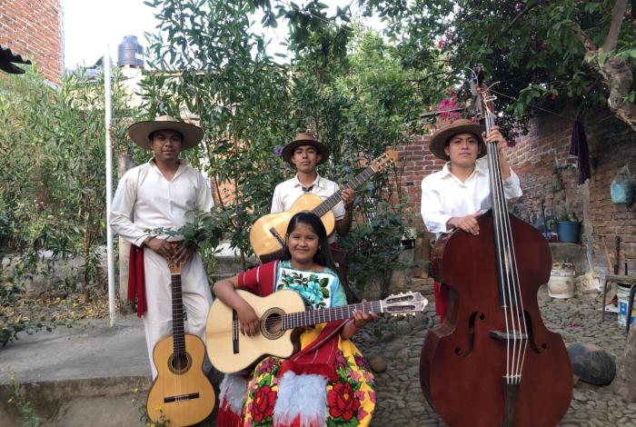 Todo listo para Feria Intercultural del Libro de Tacámbaro