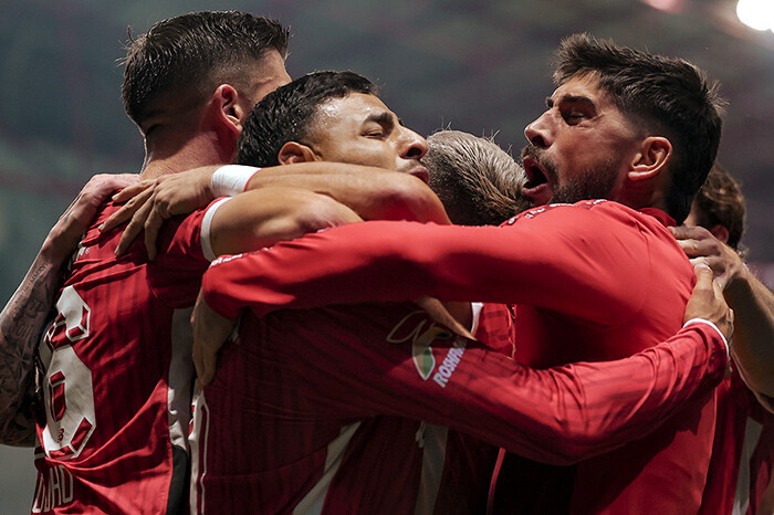 Toluca, con un jugador menos, elimina al Monterrey, que no contó con Sergio Ramos