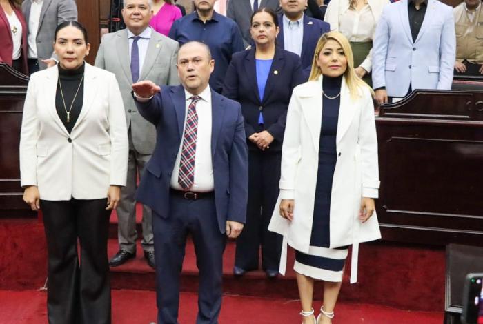 Toma protesta Marco Antonio Bravo como Auditor Superior de Michoacán