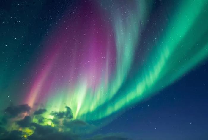 Tormenta solar provoca auroras boreales visibles en México