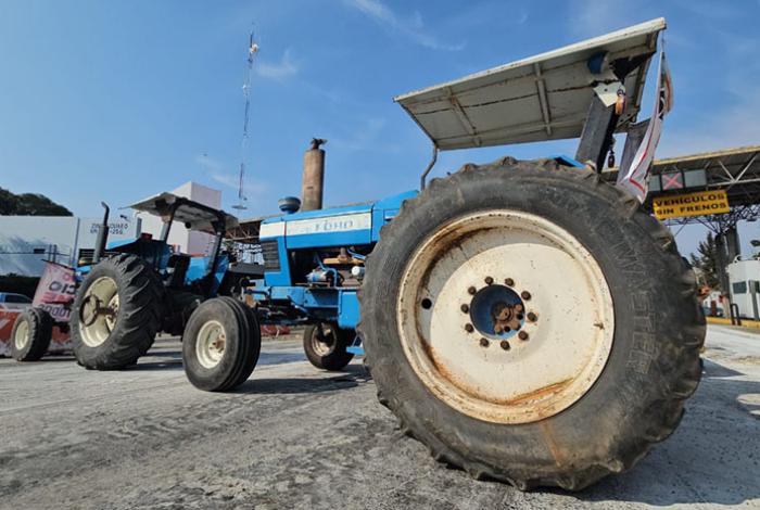 Transportistas anuncian mega paro nacional; podrían afectar carreteras en Michoacán