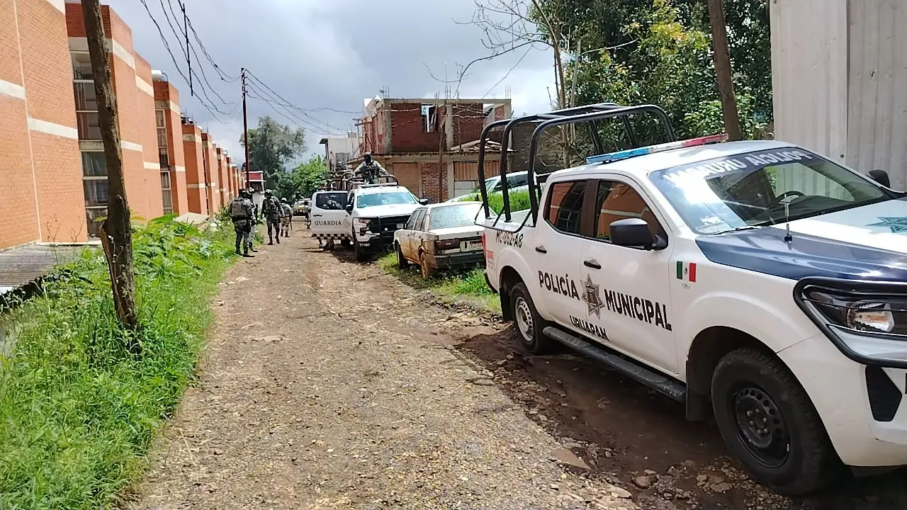 Tras balacera rescatan a personas secuestradas en Uruapan