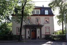 Tras Premio Nobel a Corina Machado, Venezuela cierra su embajada en Noruega