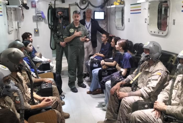 Treinta jóvenes, listos para probar la ingravidez y ser "astronautas" por un día