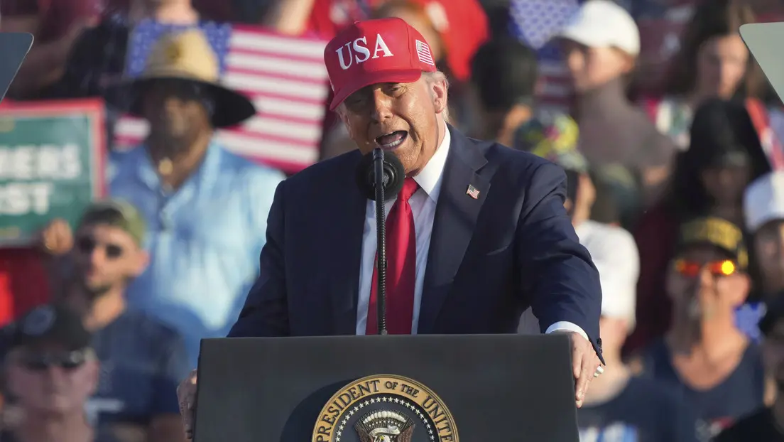 Trump dice que EE.UU. nunca será comunista