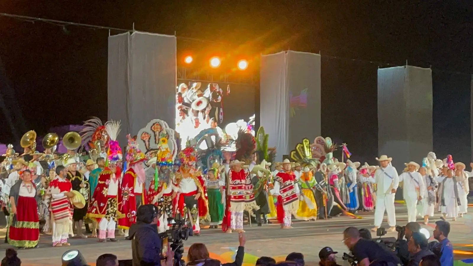 Tzintzuntzan rinde homenaje a la riqueza cultural en la K’uinchekua