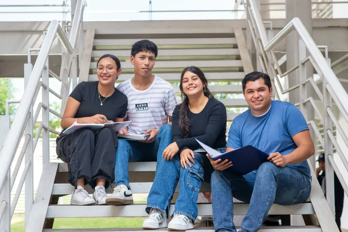 UMSNH lanza convocatoria para “Sumar y multiplicar por Michoacán” con servicio social