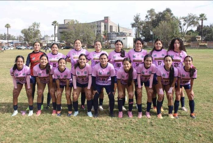 UMSNH se afianza en el liderato de la Liga Municipal