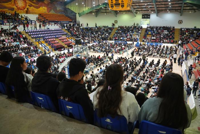 Un total de dos mil 710 aspirantes recibió este viernes la Universidad Michoacana de San Nicolás de Hidalgo