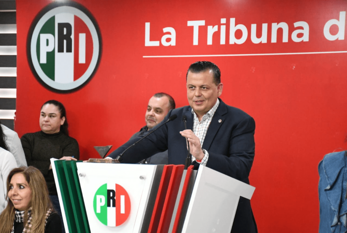 Una esquirla de coche bomba, el regalo navideño de Memo Valencia para Harfuch