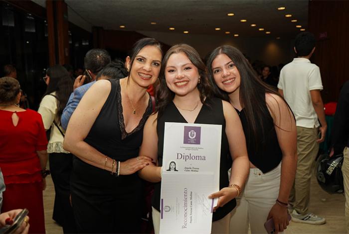 UNLA celebra su Graduación Primavera 2026 y reconoce a una generación que trasciende por su talento, liderazgo y compromiso