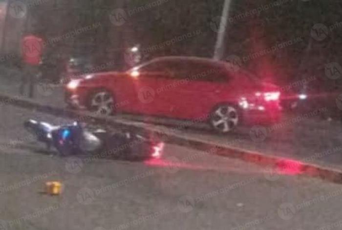 Uno más, motociclista derrapa y mu3re en Zitácuaro
