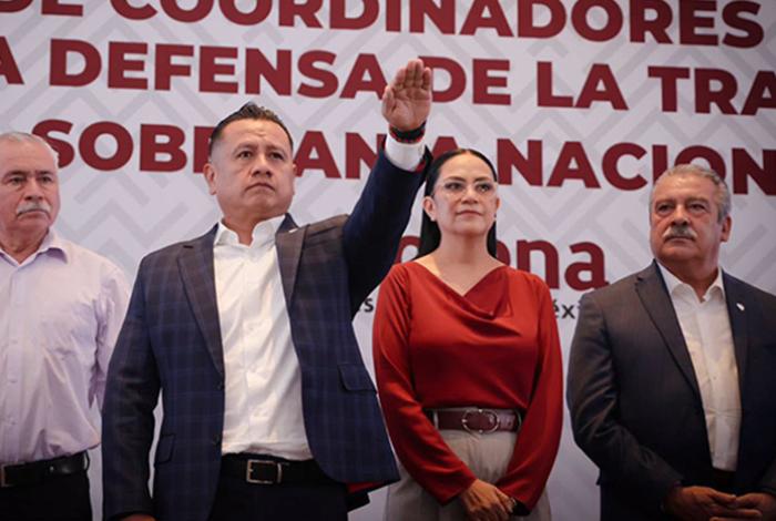 Unos lo felicitan y cierran filas, otros guardan silencio: liderazgos de Morena ante la unción de Torres Piña