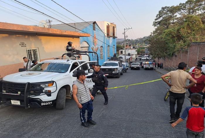 Uruapan: Asesinan a hombre en taller de motos en la 22 de Octubre