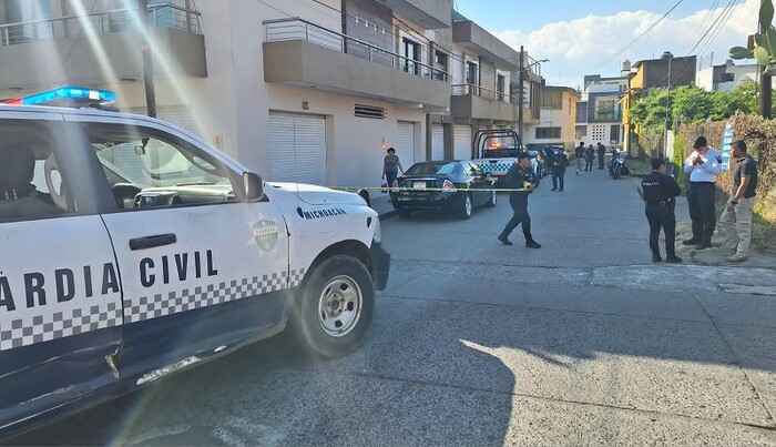 Uruapan: Joven resulta herido por rozón de bala durante asalto en La Charanda