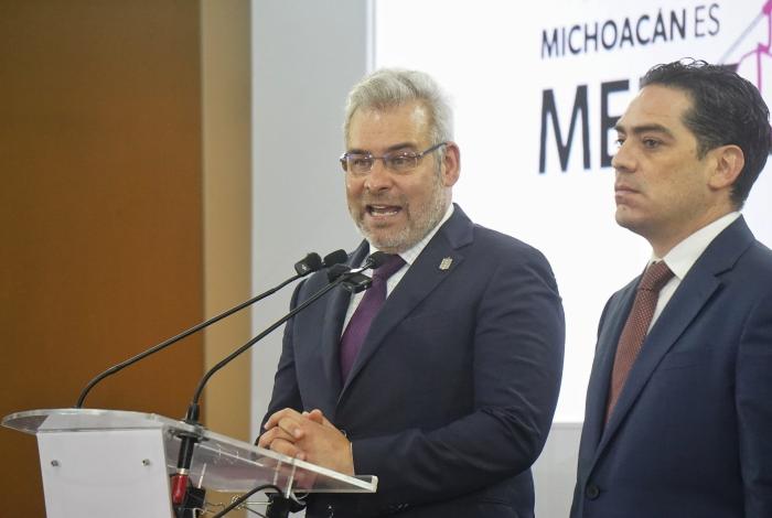 Va Bedolla por desmantelar células delictivas