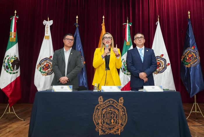 Vamos a respaldar su futuro laboral en la UMSNH, señala Yarabí Ávila ante docentes; las y los profesores reconocen que se dignifique su labor