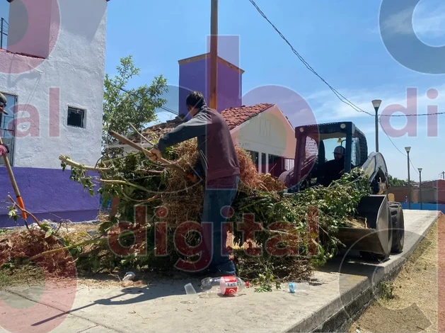 Vecinas y vecinos se suman a jornada de limpieza en nororiente de Morelia