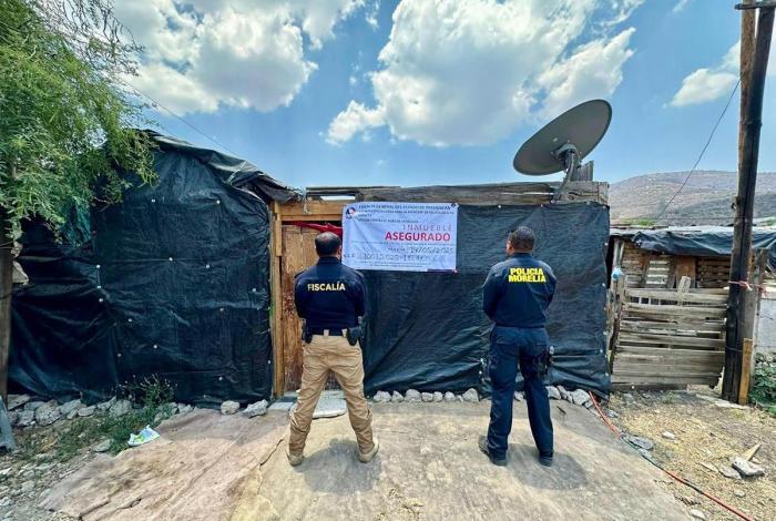 Vehículo robado asegurado en cateo en Morelia