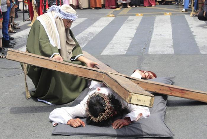 Viacrucis vivientes: A esta hora inician en Indaparapeo, Charo, Tarímbaro y Morelia