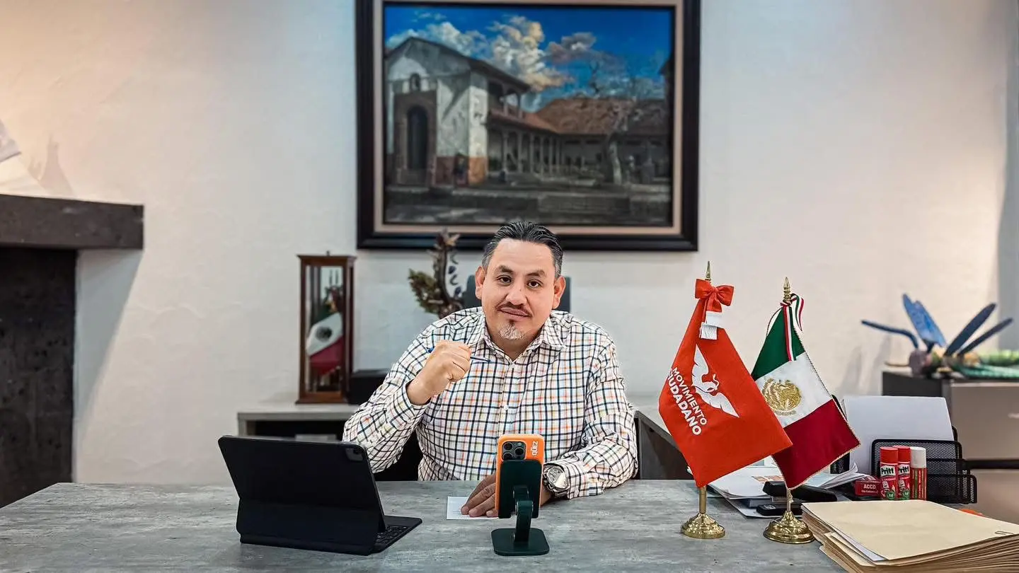 Víctor Manríquez impulsa capacitación y unidad por una nueva alternativa en Michoacán
