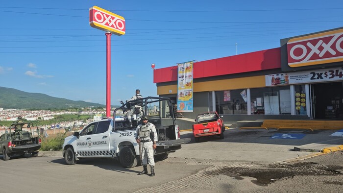 #Video | Delincuentes intentan incendiar un Oxxo en Tarímbaro