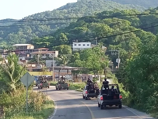 #Video: Enfrentamientos en Tecpan de Galeana, Guerrero; al menos 12 muertos