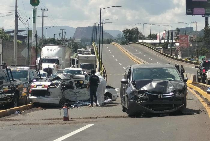 #VIDEO | Eran padre e hija las víctimas mortales del aparatoso choque registrado a la altura de Villas del Pedregal