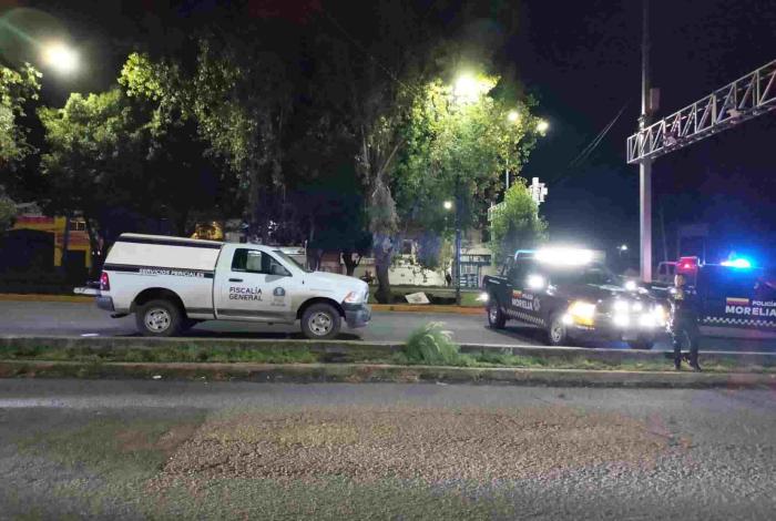 #Video | Fallece motociclista al accidentarse cerca de la Macroplaza Estadio, en Morelia