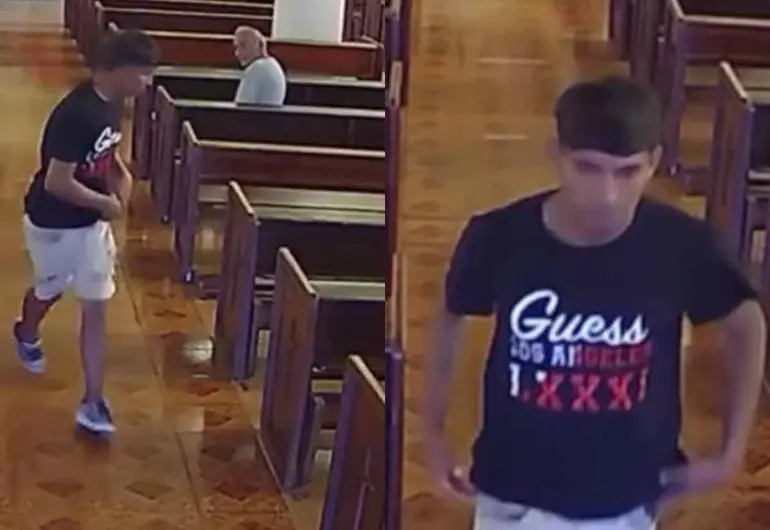#Video: Roba un joven a un adulto mayor en una iglesia de Monterrey