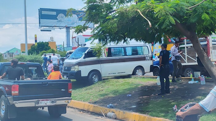 #Video | Se registra carambola vehicular en Apatzingán: no hay víctimas