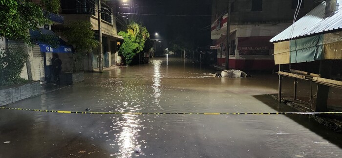 #Videos | Bajo el agua viviendas de la colonia La Libertad de Zamora