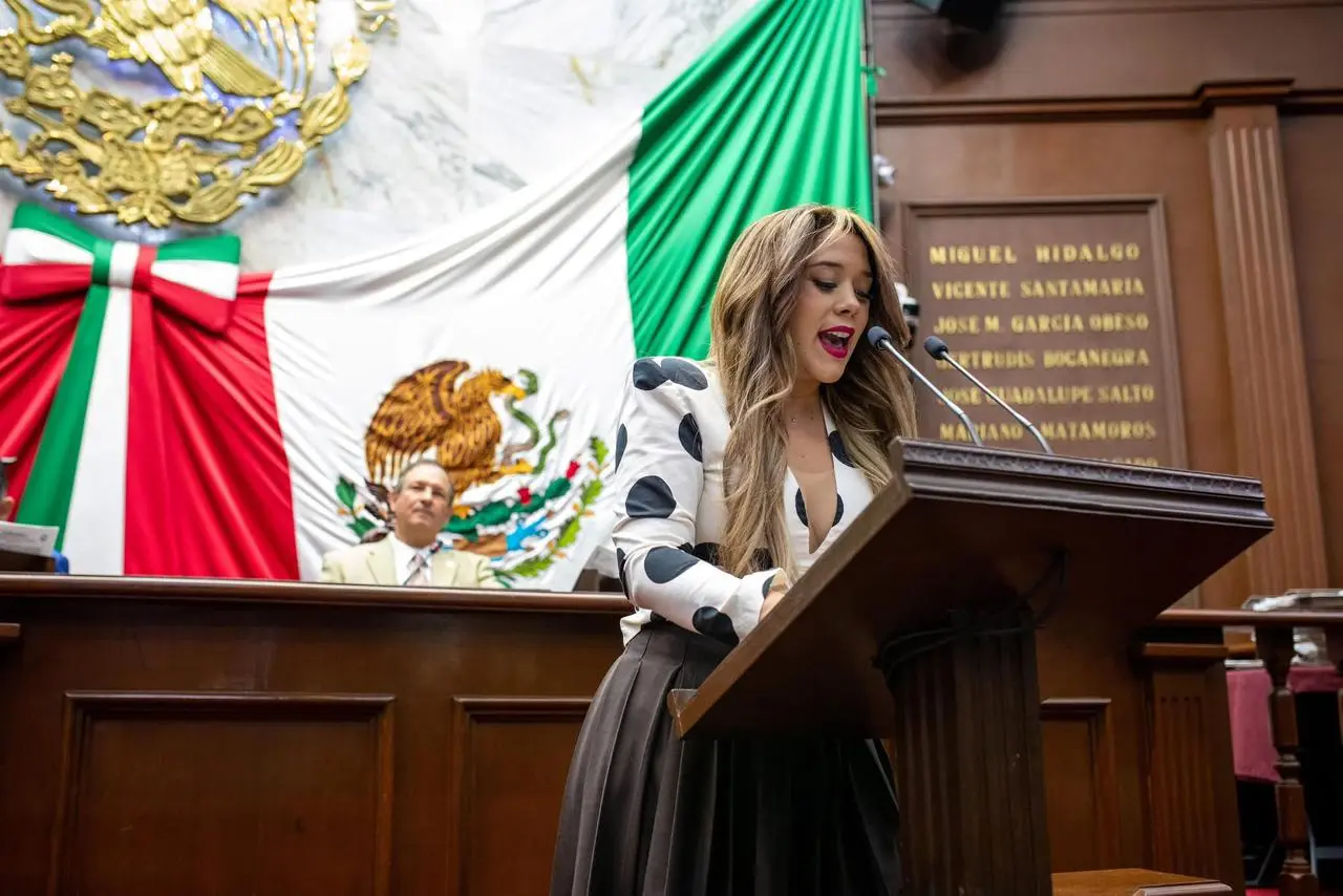 Violencia escolar exige acciones urgentes y atención a la salud mental: Xóchitl Ruiz