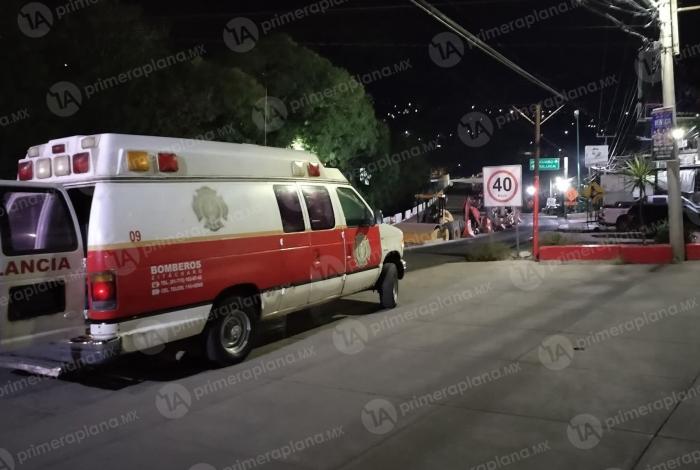 Volc4dura en avenida de Zitácuaro deja dos les1onados