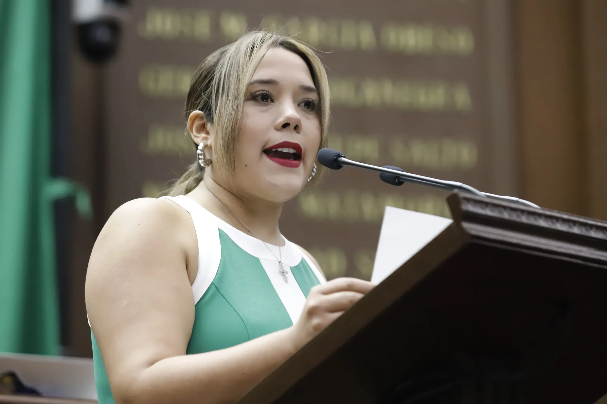 Xóchitl Ruiz propone crear Ley para atender crisis de desplazamiento forzado en Michoacán